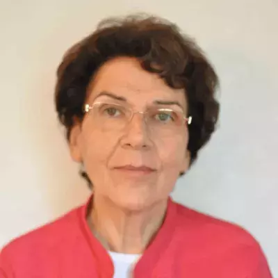 Maya54, 66 ans, habite à Nancy 